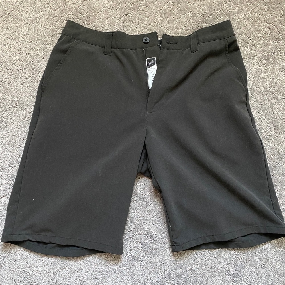 Travis Mathew Men’s Shorts 32